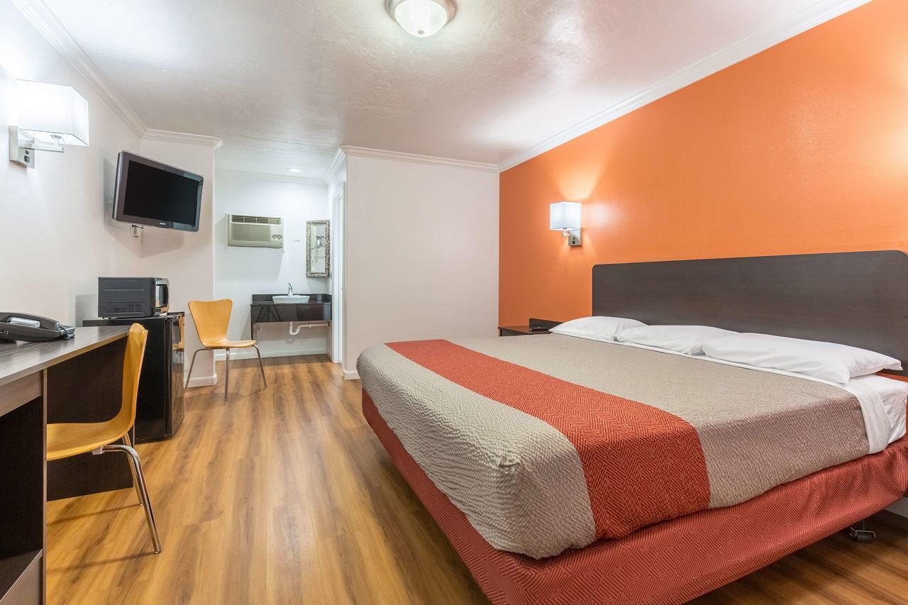 6 Tremonton, Utah Hotel Tremonton